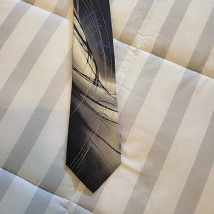 Jerry Garcia Men's Silk Tie - Not Necessarily a Tree